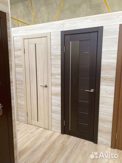 Двери межкомнатные из массива