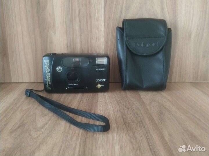 Плёночный фотоаппарат Polaroid 2000FF