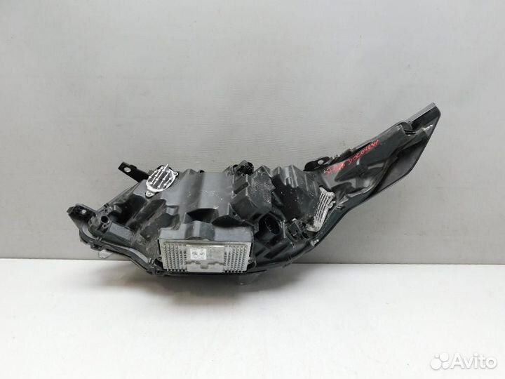 Фара правая Land Rover Discovery V