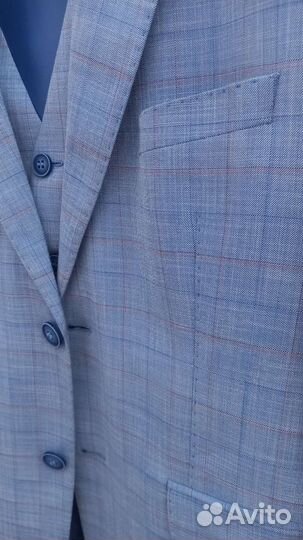 Брючный костюм тройка