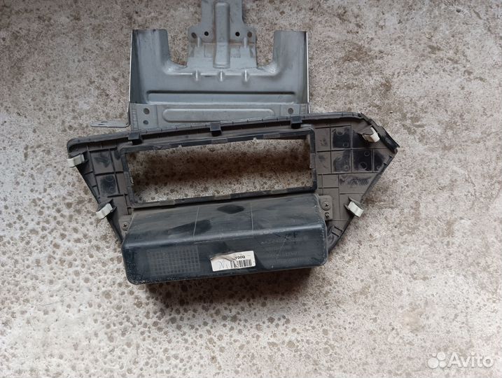 Рамка для магнитолы Kia Rio 3