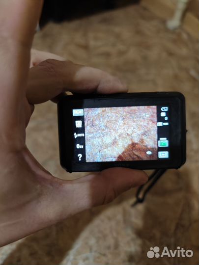 Компактный фотоаппарат Sony DSC-T99