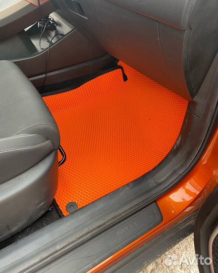 Продам комплект EVA-ковриков c бортами