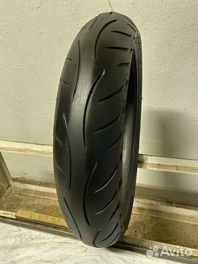 120/70 R17 Metzeler Sportec M5 Interact (364)