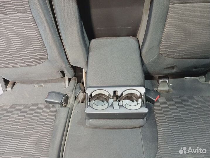 Комплект сидений Mitsubishi Pajero Sport