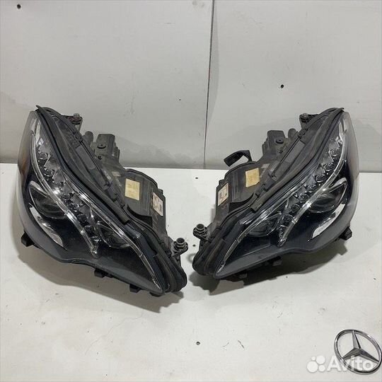 Фара передняя левая Мерседес 207 w207 E207