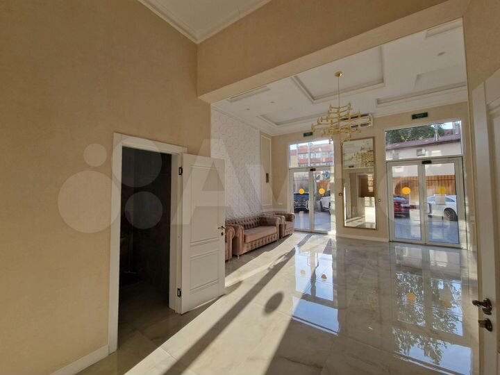 3-к. квартира, 56 м², 3/18 эт.