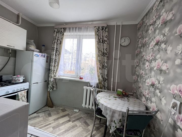 2-к. квартира, 40 м², 1/5 эт.