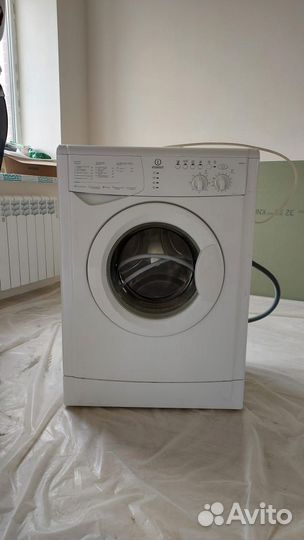 Стиральная машинка indesit
