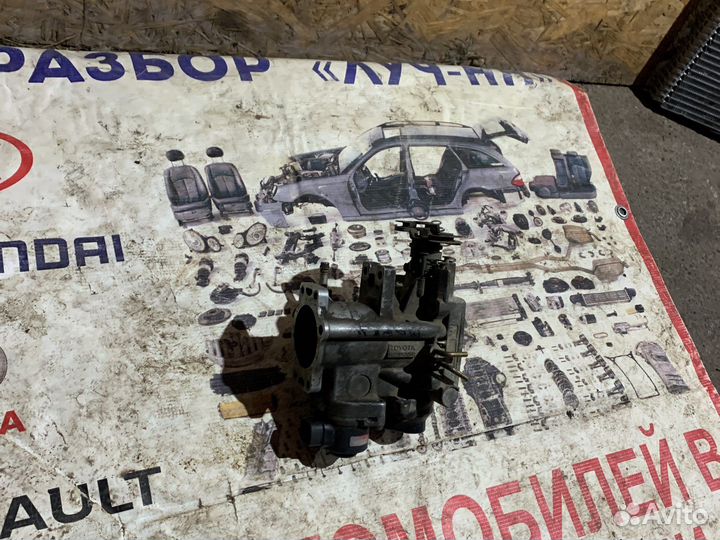 Дросельная заслонка Toyota Mark 2