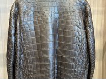 Куртка из кожи крокодила