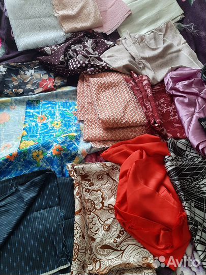 Отрезы ткани СССР шёлк, гипюр, парча