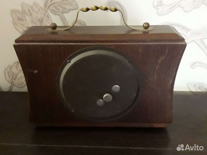 Часы Весна