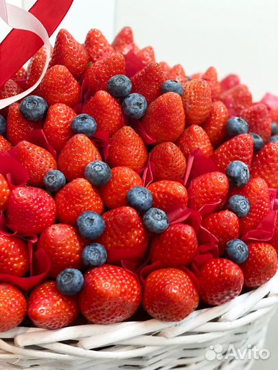 Клубника Подарок на свадьбу Съедобные букеты