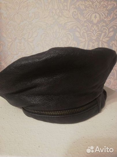 Берет кожаный темнокоричневый