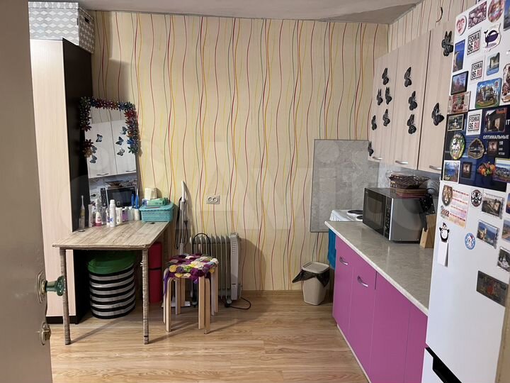 Комната 16,8 м² в 4-к., 2/9 эт.