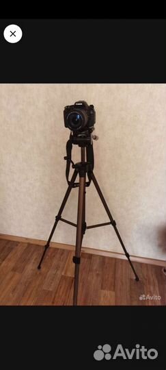 Зеркальный фотоаппарат canon eos 600 D