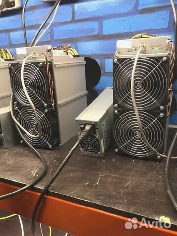 Асик Antminer Z15e 220ksol