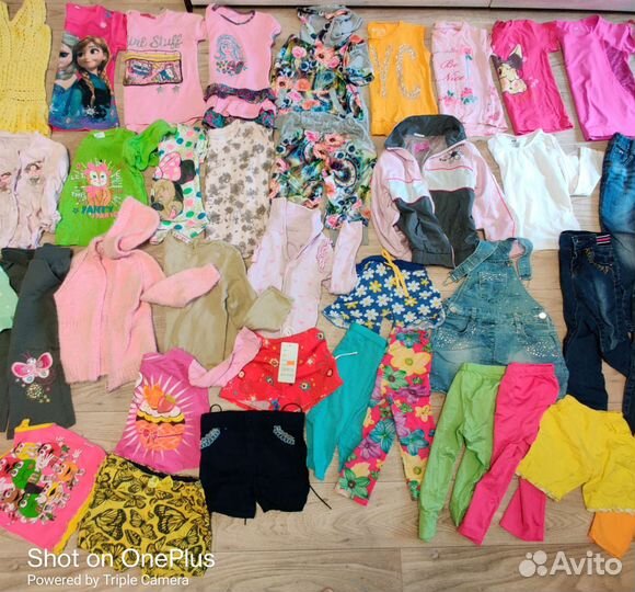 Одежда для девочки пакетом 110-116