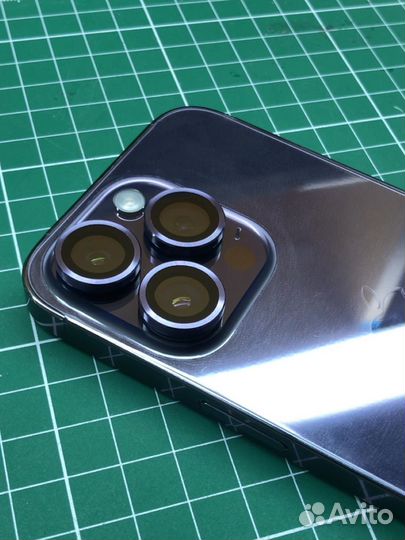 Антигравийная пленка на телефон