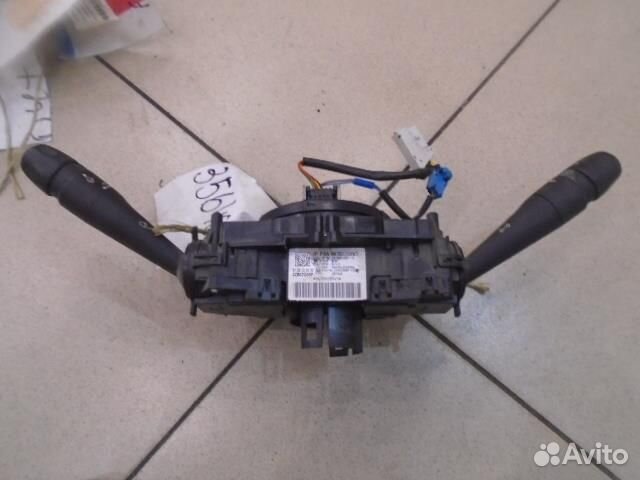 Переключатель подрулевой в сборе Peugeot 508 2011