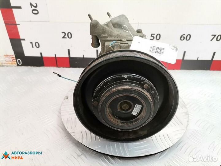Компрессор кондиционера Honda Accord 5 рест. 1997