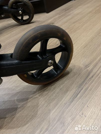 Самокат инерционный тренажер для ног