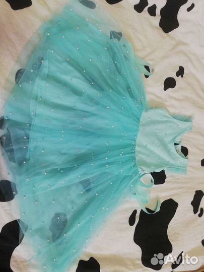 Платье на девочку 128