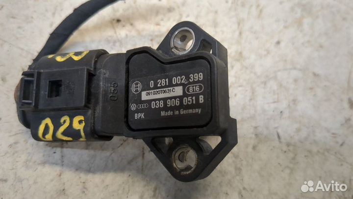 Датчик давления воздуха Volkswagen Golf 6, 2010