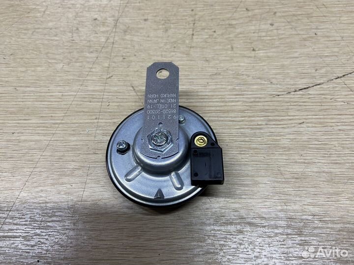 Звуковой сигнал (гудок) Toyota RAV4 XA50