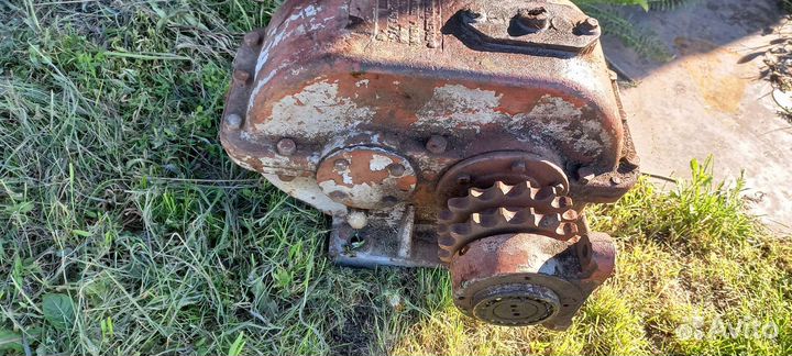 Продам редуктор