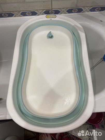 Ванночка для купания младенцев