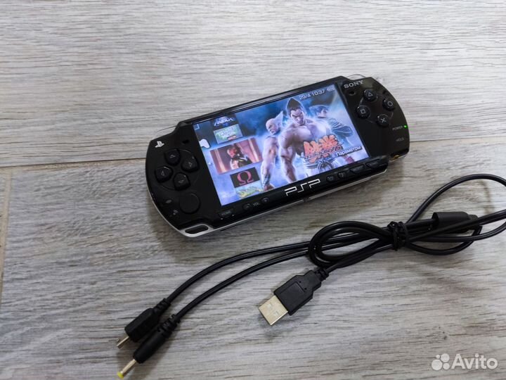 PSP 3008 Wi-Fi 128Gb, 48 игр, две батареи