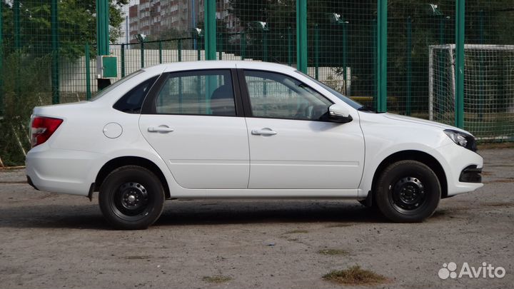 LADA Granta 1.6 МТ, 2023, 30 км