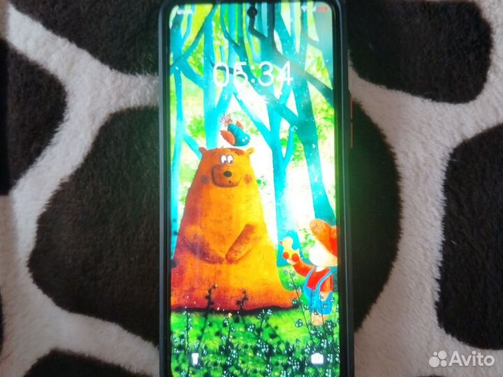 TECNO Pova 2, 4/128 ГБ