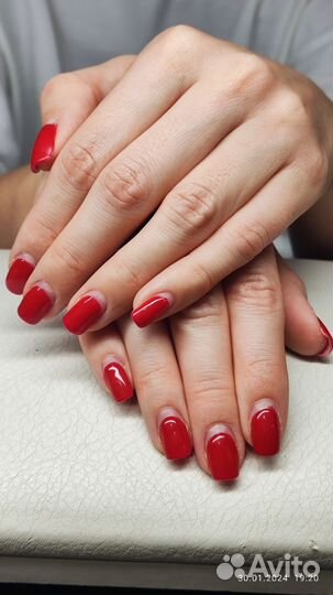 Маникюр и педикюр