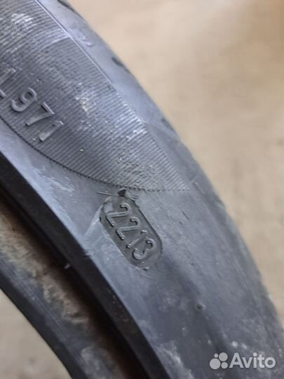 Pirelli P Zero 255/35 R20 97Y