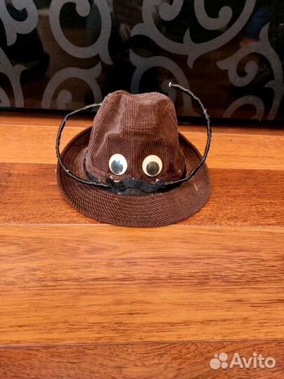 Головной убор Алиса в стране чудес и жук таракан
