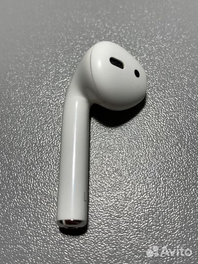 AirPods 1 наушник левый оригинал