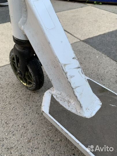 Професиональный трюковой самокат 