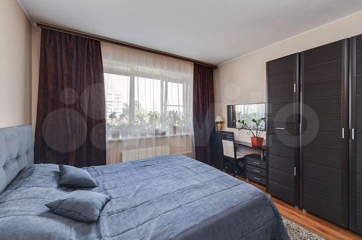 2-к. квартира, 70 м², 4/11 эт.