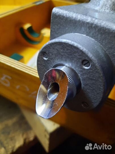 Центроискатель оптический цо-2