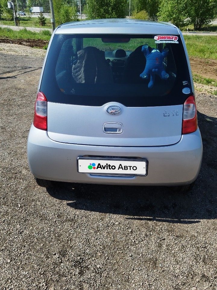 Daihatsu Esse