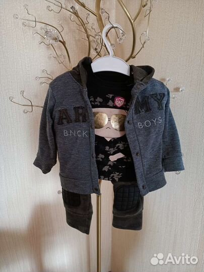 Костюм тройка