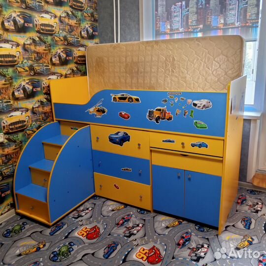 Кровать чердак