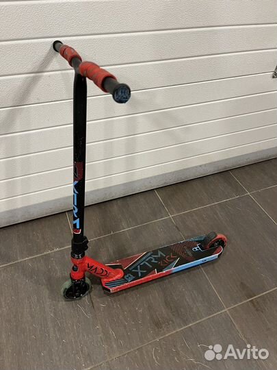 Трюковой самокат madd gear