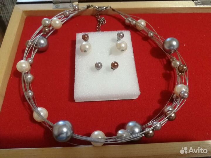 Колье с серьгами
