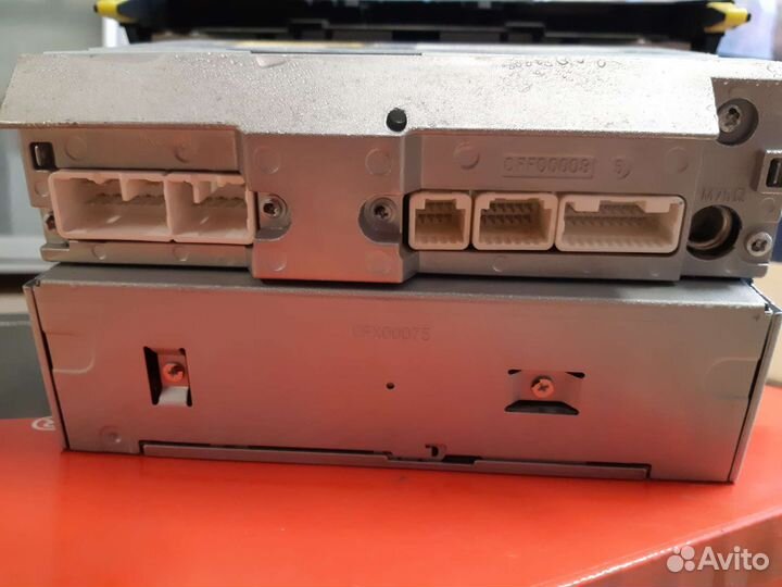 Штатная магнитола Toyota rav4 c 2005-2008 год