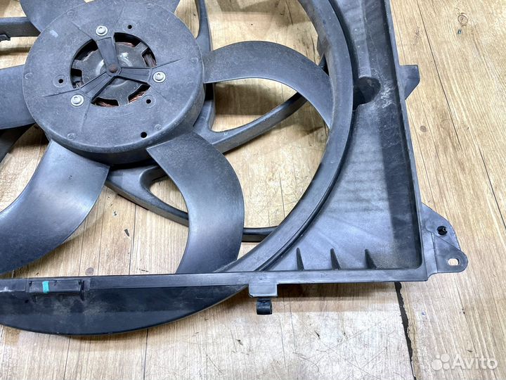 Вентилятор радиатора BMW E90 2005 - 2013г