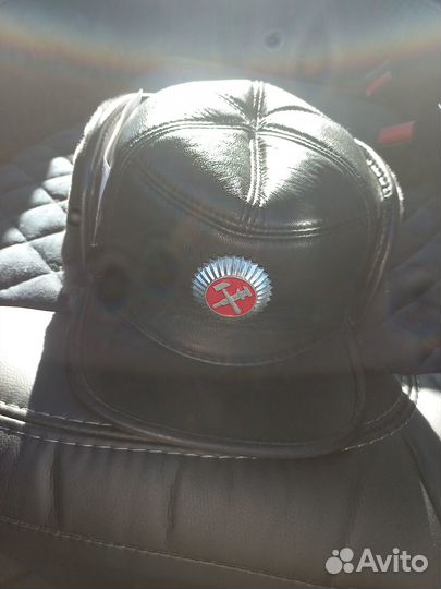 Продам шапку 58 размера